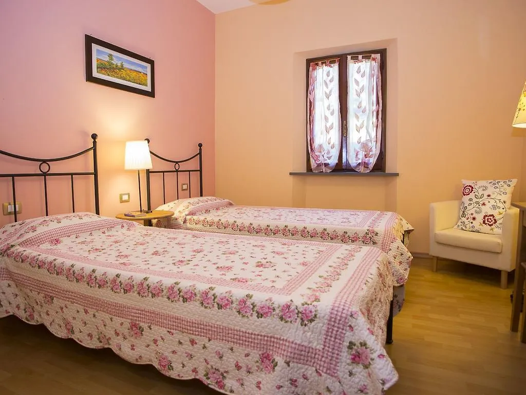 Modern Apartment In Larciano With Swimming Pool